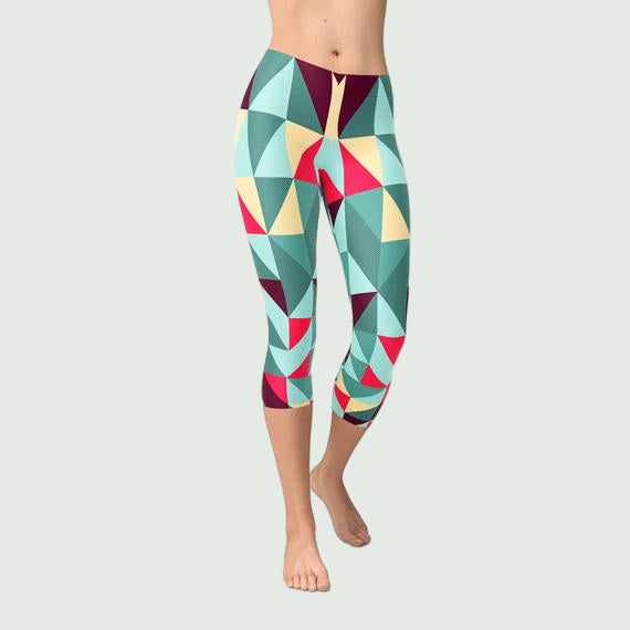 Womens Capri Leggings w/ Geometric Triangles